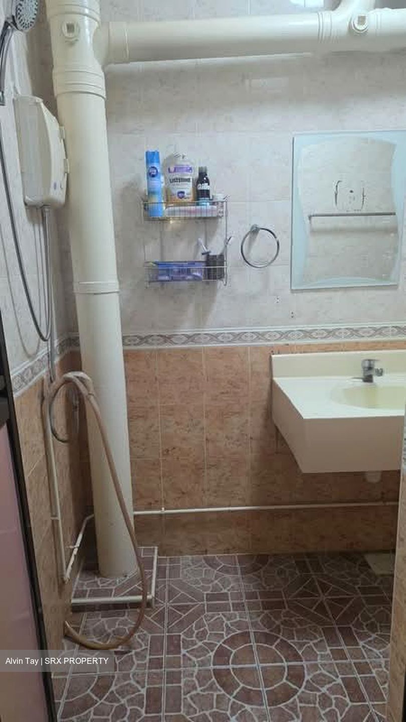 Blk 846 Jurong West Street 81 (Jurong West), HDB 5 Rooms #588537621